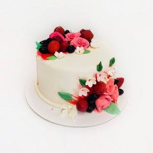 Red & White Rose Cake