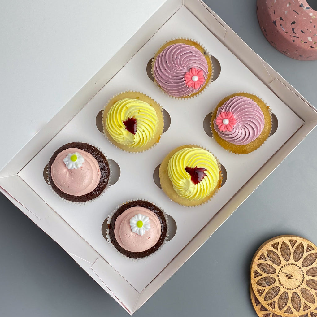 Assorted Cupcakes (Box of 12)