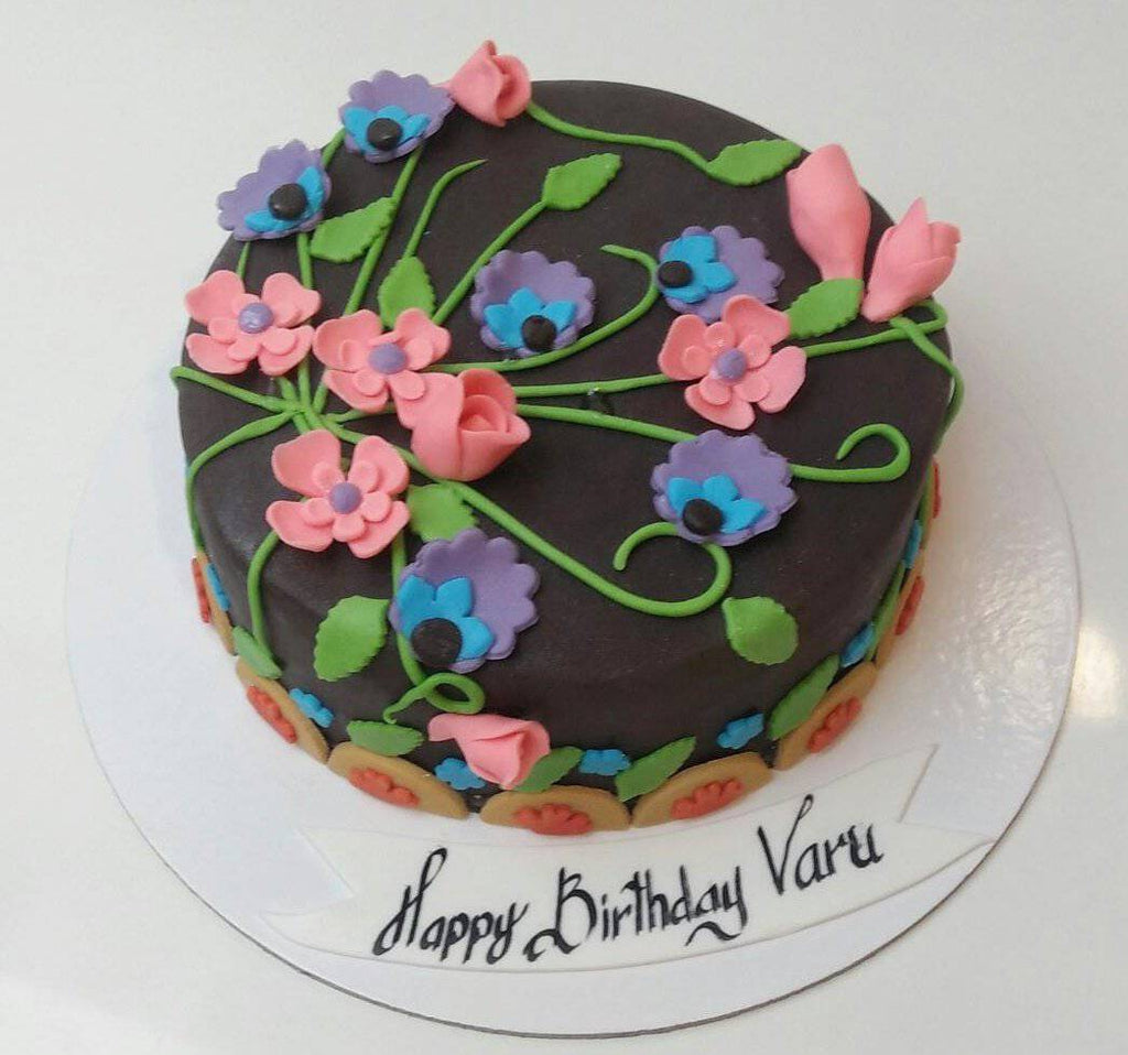 Black Floral Cake