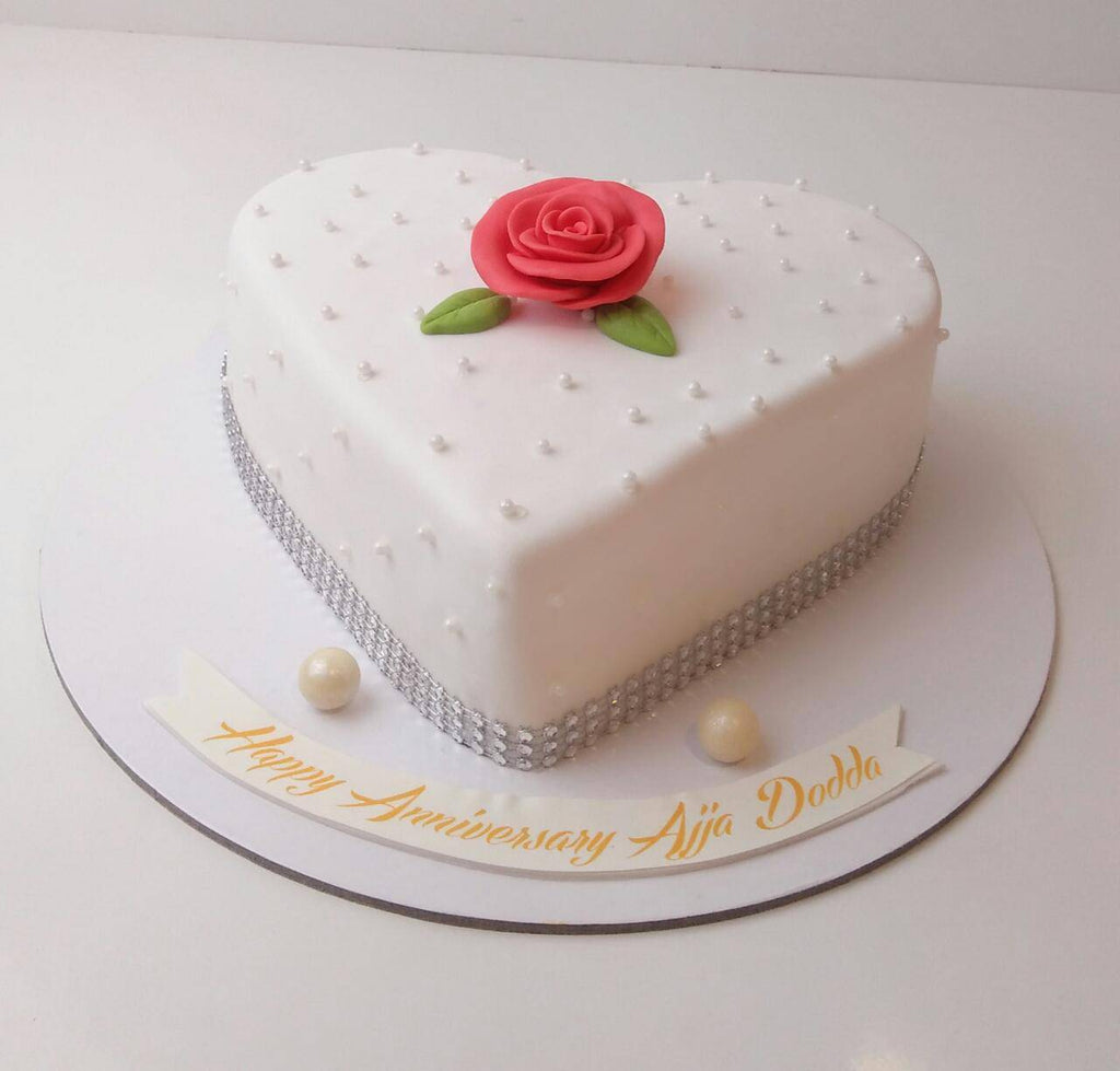 WHITE HEARTS RED CAKE - Rashmi's Bakery