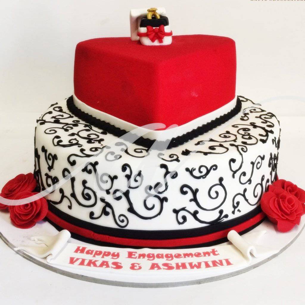 ❤️ Red Rose Birthday Cake For Ashwini..