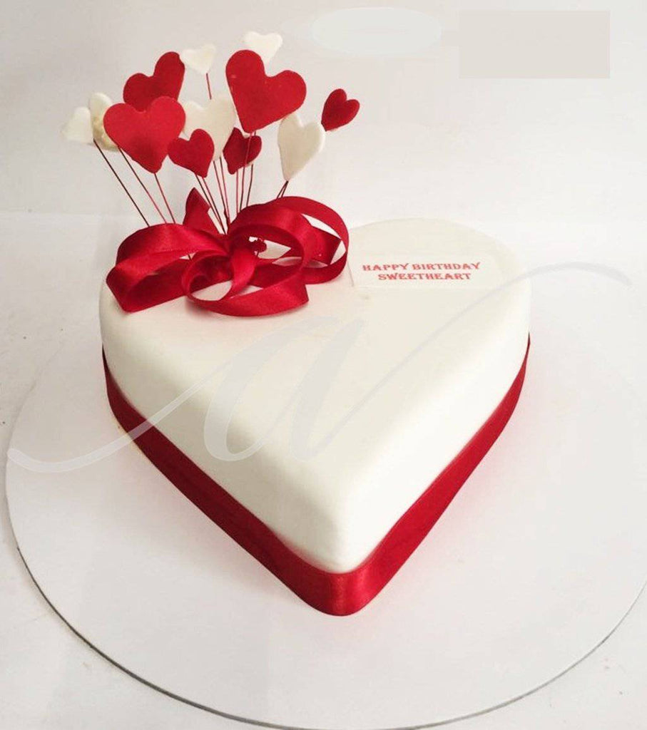 Gift a Heart Cake
