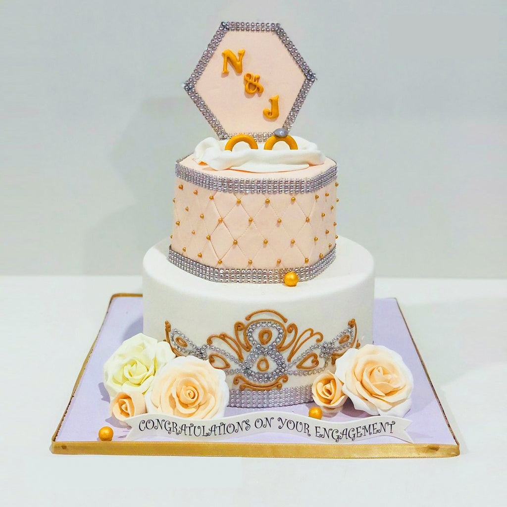 Wedding Cake Topper with Diamond Ring and 'She Said Yes' Message for  Engagement, Bridal Shower, and Anniversary Celebrations - Elegant Cake  Decoration for Couples Saying 'I Do'