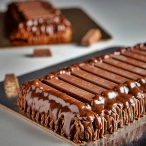 Kit Kat Pure Chocolate Cake