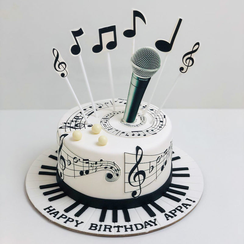 Classical Music cake - Decorated Cake by Sweet Mantra - CakesDecor