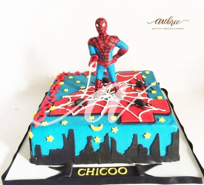 Superhero 4 Cake